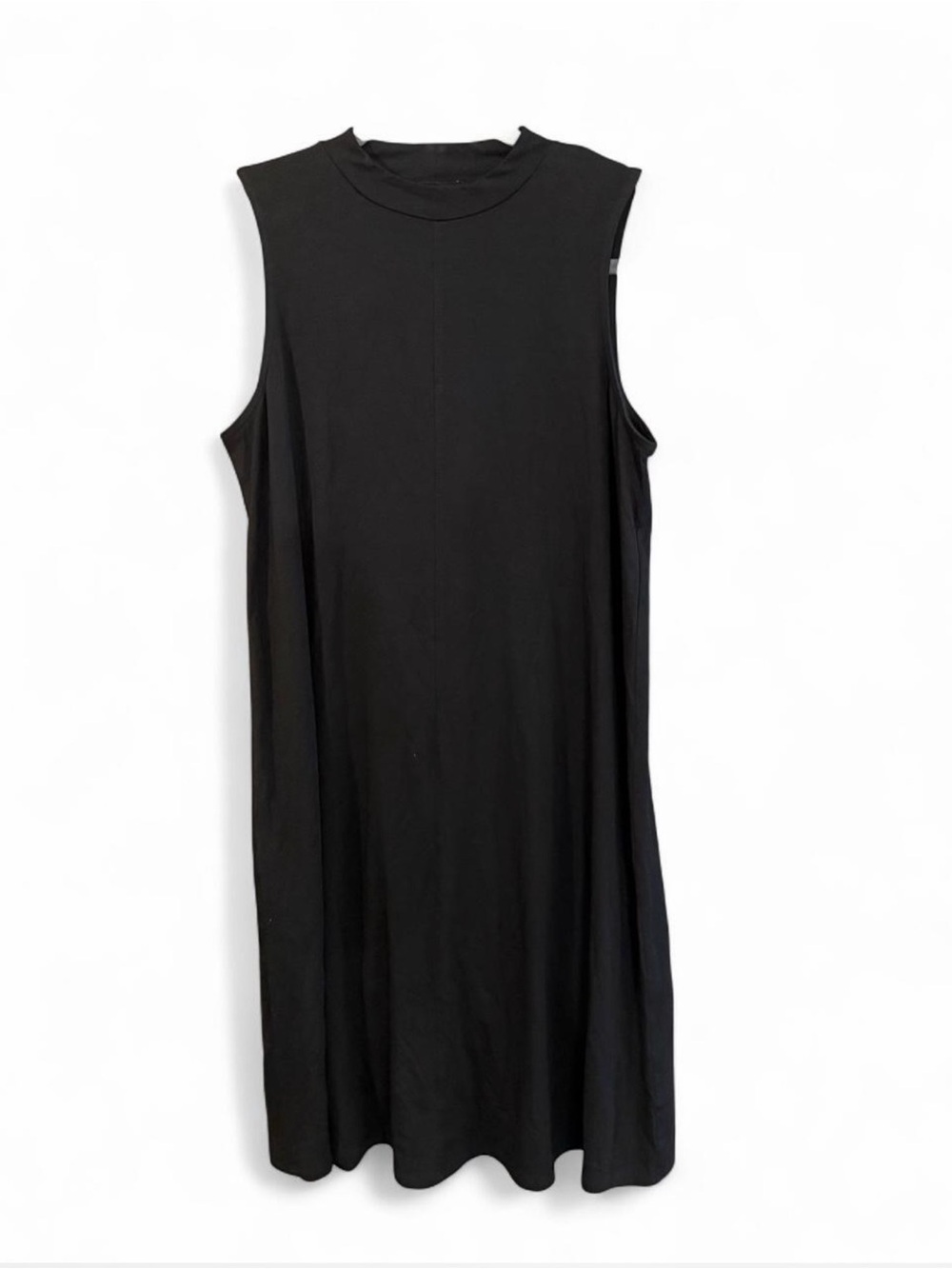 Sleeveless Black Shift Dress - Classic Minimalist